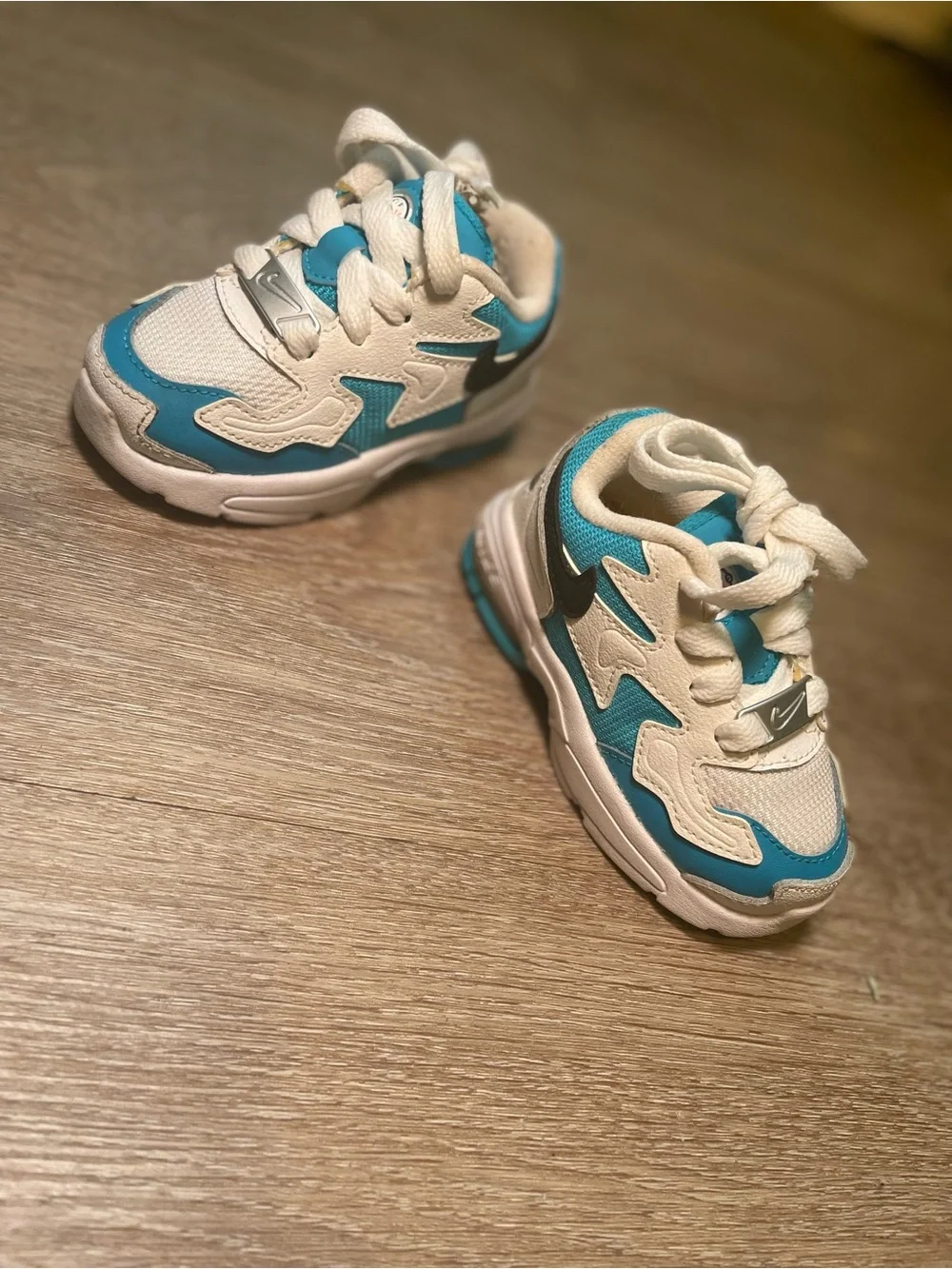 Nike Air Max2 Light Kids Sneakers